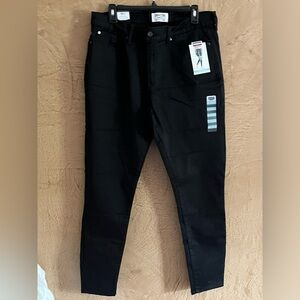 18 M High Rise Black Jeans NWT